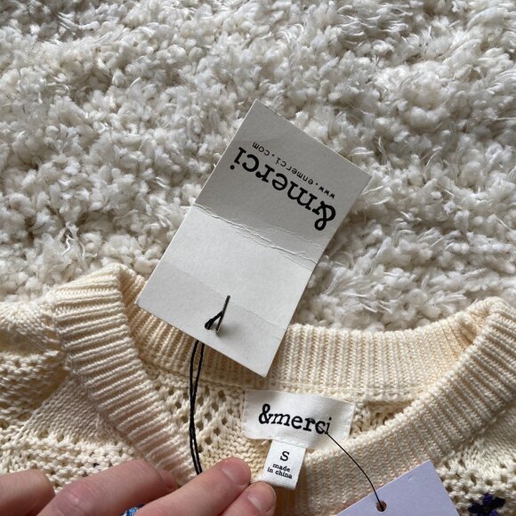 &Merci Flower Embroidered Sweater Multi Floral - NWT Size S - Picture 4 of 4